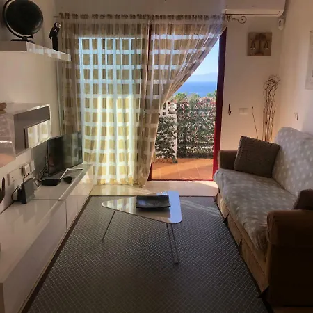 Апартаменты Amazing Attic With Ocean Sea View *
